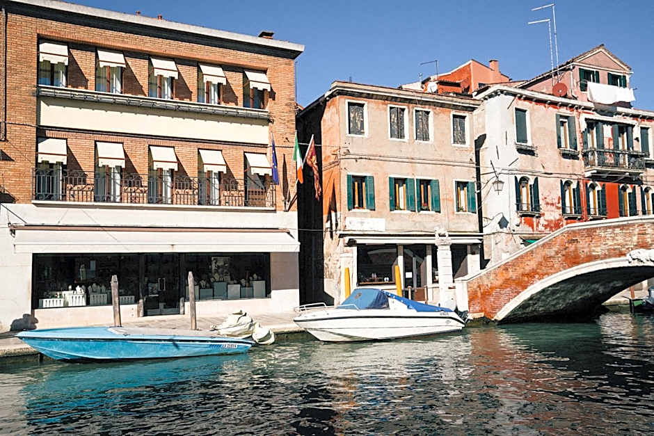 Murano Palace