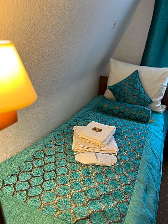 Hotel und Restaurant Löwenbräu Köln