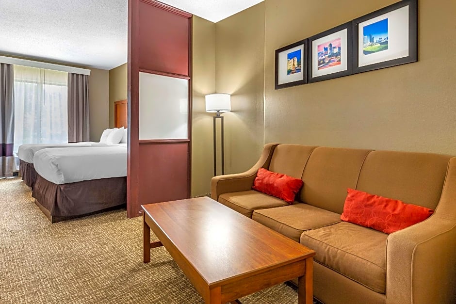 Comfort Suites Clayton - Garner