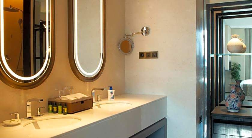 Beijing Palace Soluxe Hotel Astana