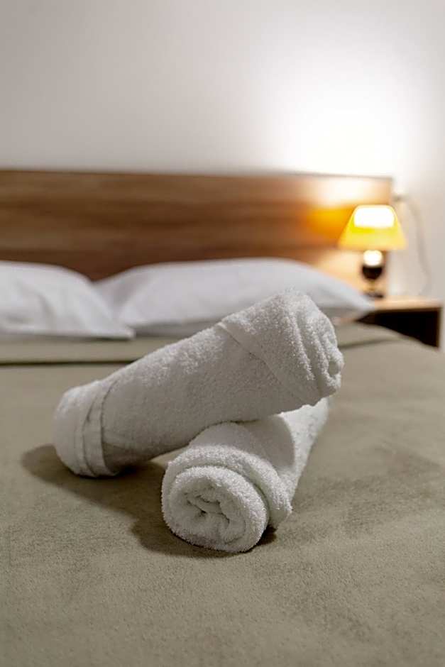 Hotel Verde Mares