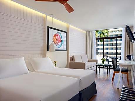 Junior Suite (2 Adults + 1 Child)