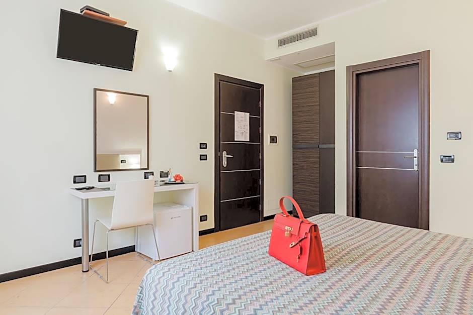 Cerri Hotel