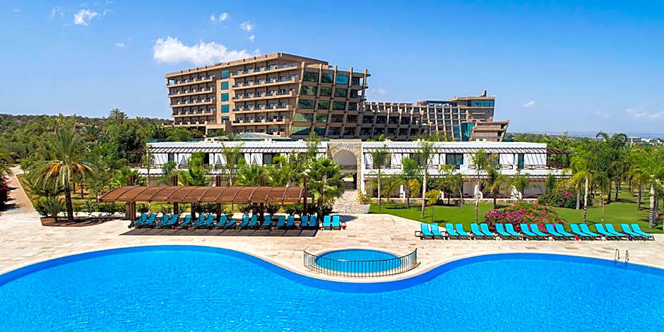 Noahs Ark Deluxe Hotel Spa