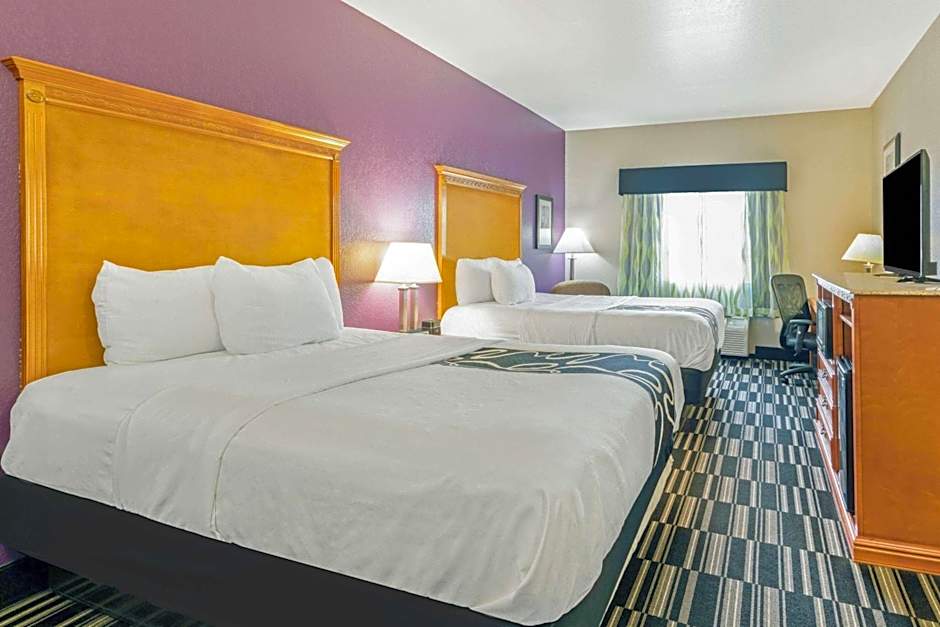 La Quinta Inn & Suites by Wyndham Ada