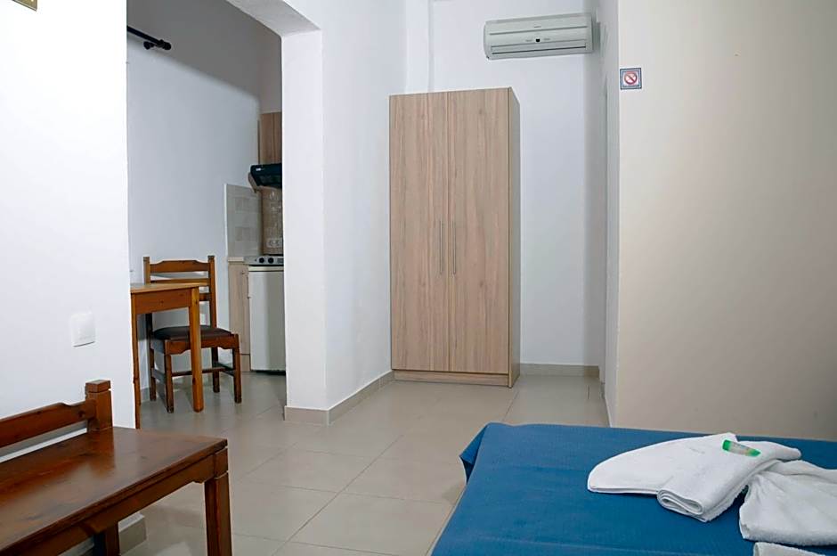 Mastorakis Hotel and Studios