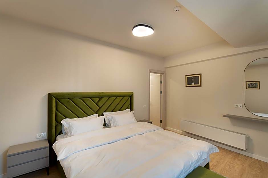 Photo 1 of 7 of Double Room