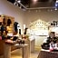 Fomecs Boutique Hotel, Jonker Street