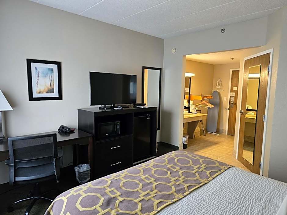 Baymont by Wyndham Janesville