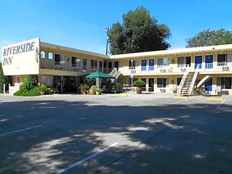 Colusa Riverside Inn