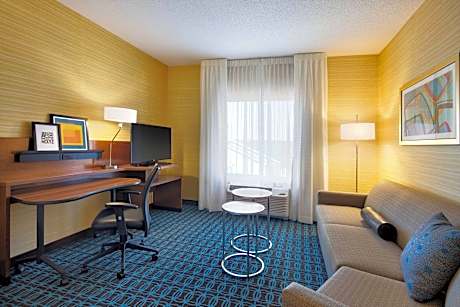 Studio, 1 King Bed with Sofa bed (Mobility Accessible, Tub) (1 King Bed and 1 Double Sofa Bed)