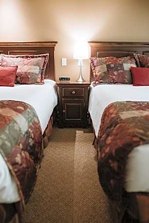 Queen Room with Two Queen Beds