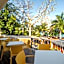 Casa Aakal Lagoon Front