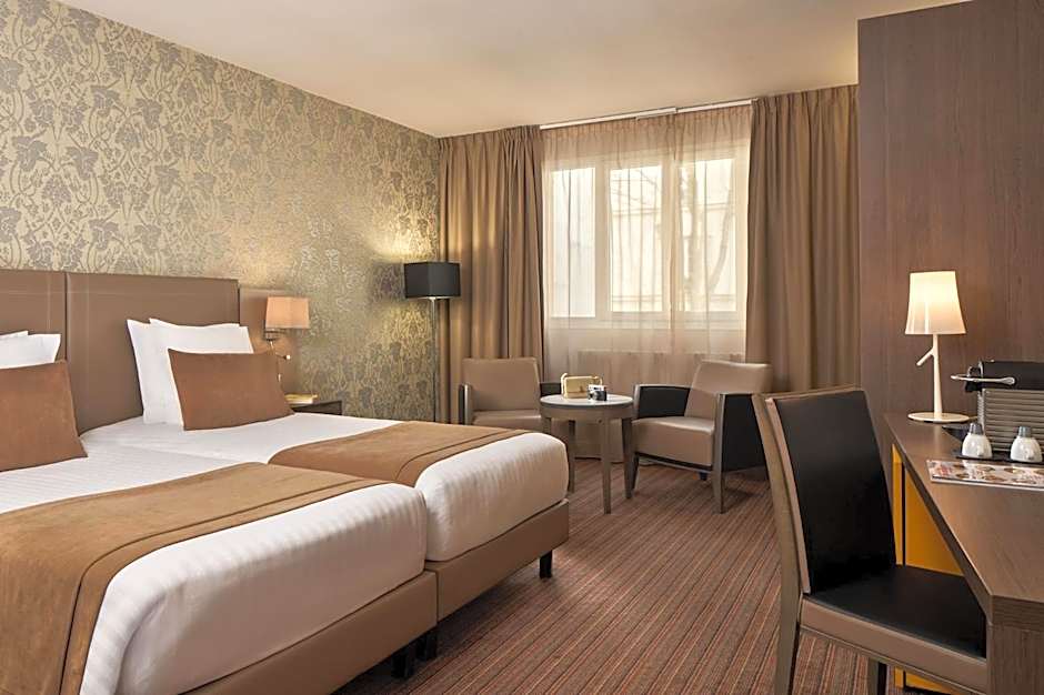 Timhotel Opera Blanche Fontaine