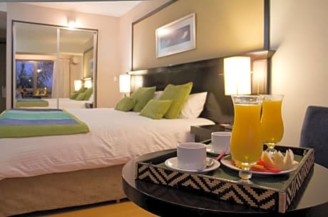 Standard Double Room with Garden View