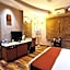 Royal Castle Grand