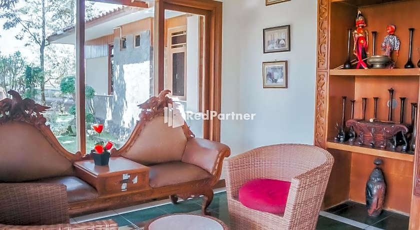 Villa Mawar Adinda Kuningan Syariah RedPartner