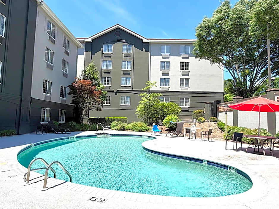 La Quinta Inn & Suites by Wyndham Birmingham Homewood