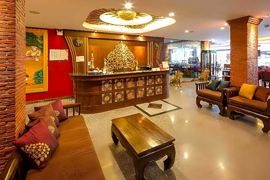 Tanawan Phuket Hotel