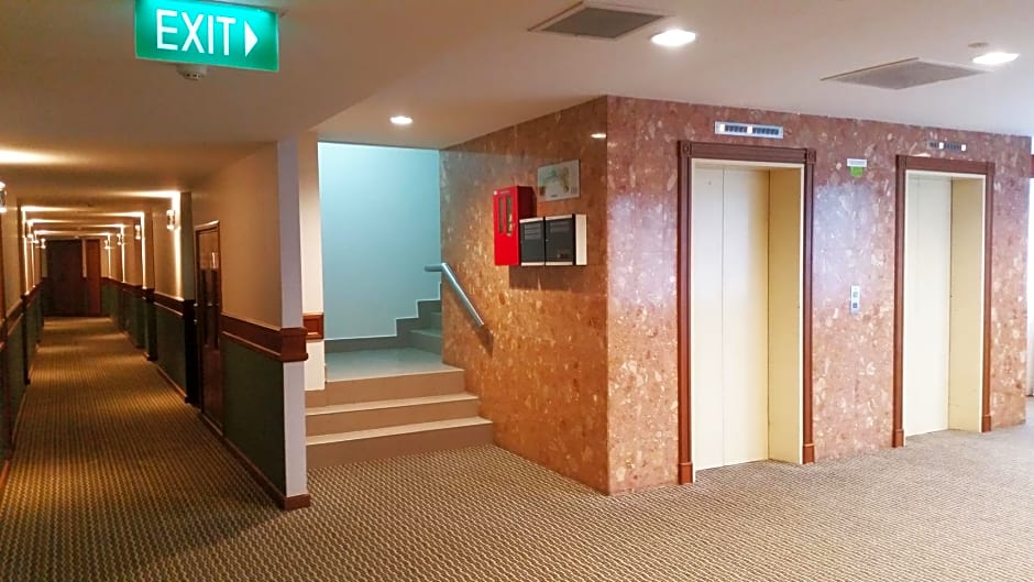 Abdul Razak Hotel Apartment