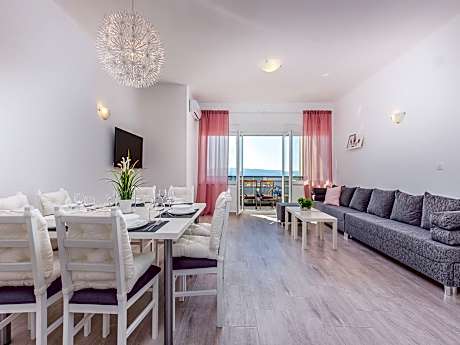 Cottage in Jutland near Sea Beach