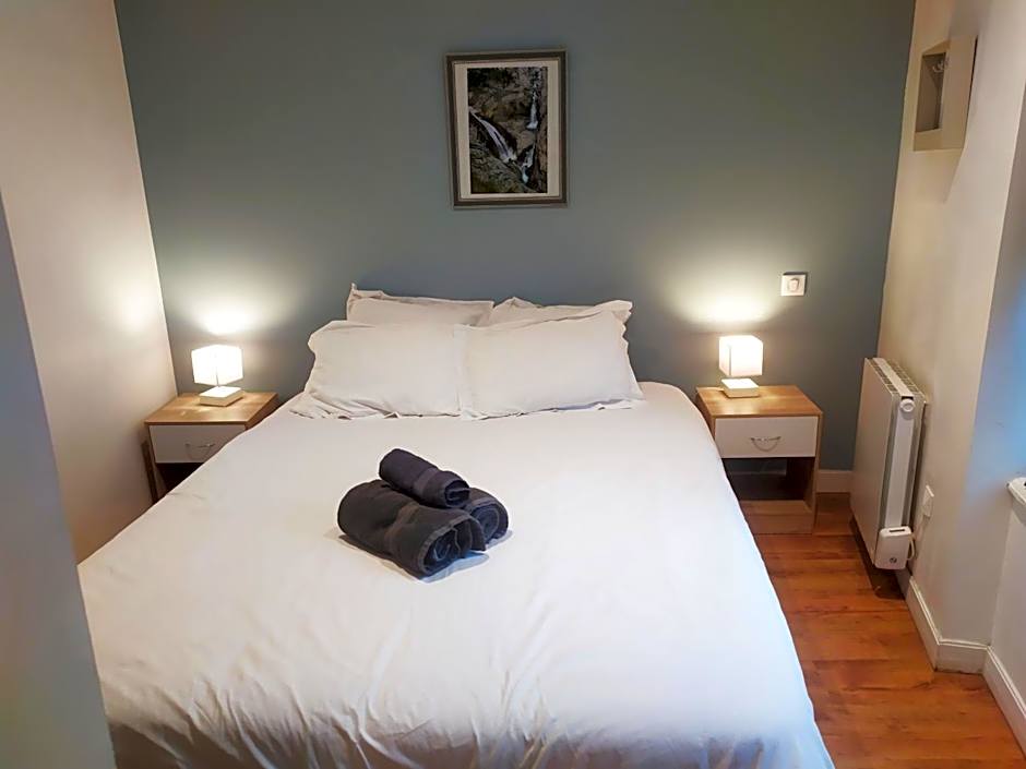 Photo 1 sur 19 de Apartment, Ground Floor