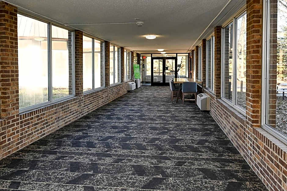 Holiday Inn Cleveland-Mayfield Hotel By IHG