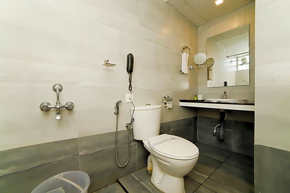 Sreepathi Indraprastha Hotel and Serviced Apartments