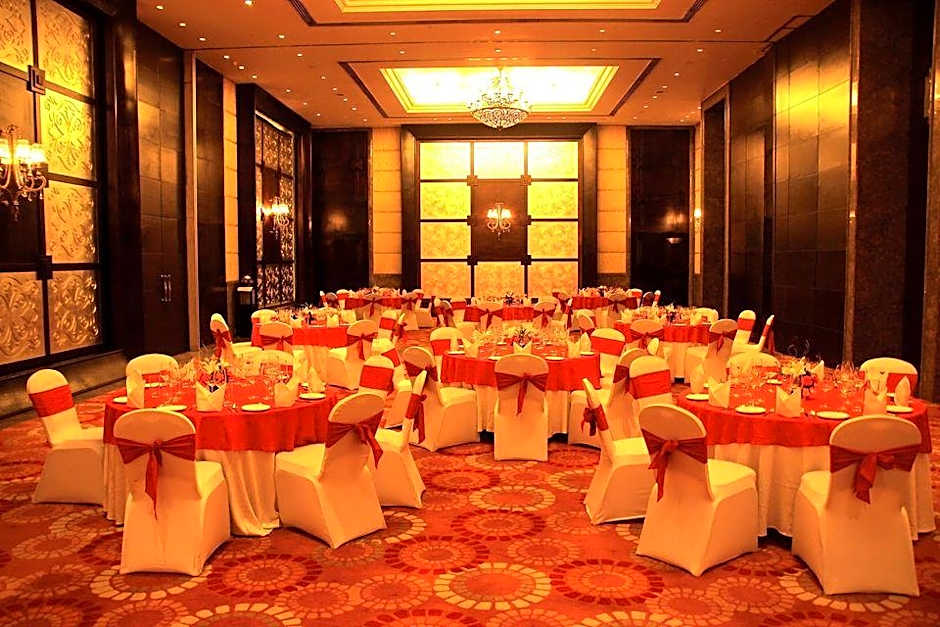 The Pllazio Hotel