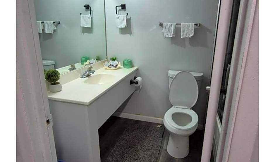 Des Plaines Motel By OYO O'Hare Airport Chicago