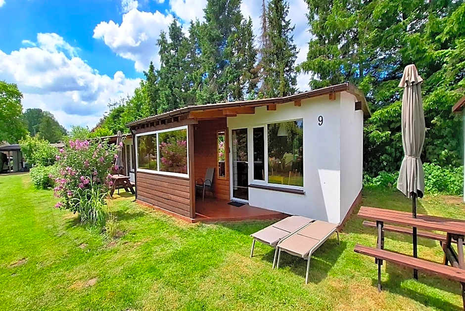 Domki Letniskowe Pod Orzechem Dziwnówek-Wrzosowo