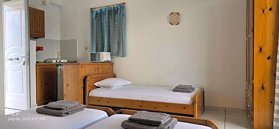 Ero Aegina Hospitality