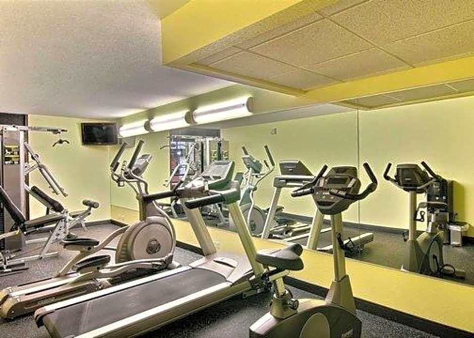 Quality Inn Thief River Falls