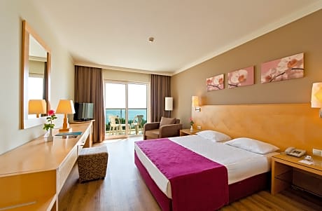 DOUBLE SINGLE USE SEA VIEW