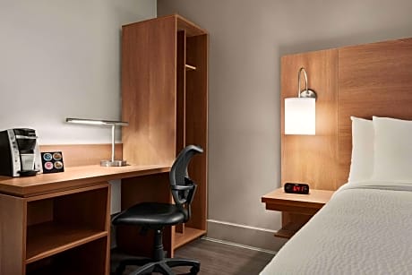 Double Room - Non-Smoking