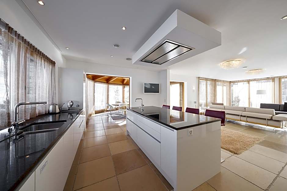 Grischuna Mountain Lodge