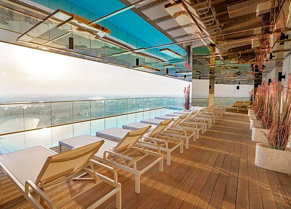 The House Hotel Al Khiran