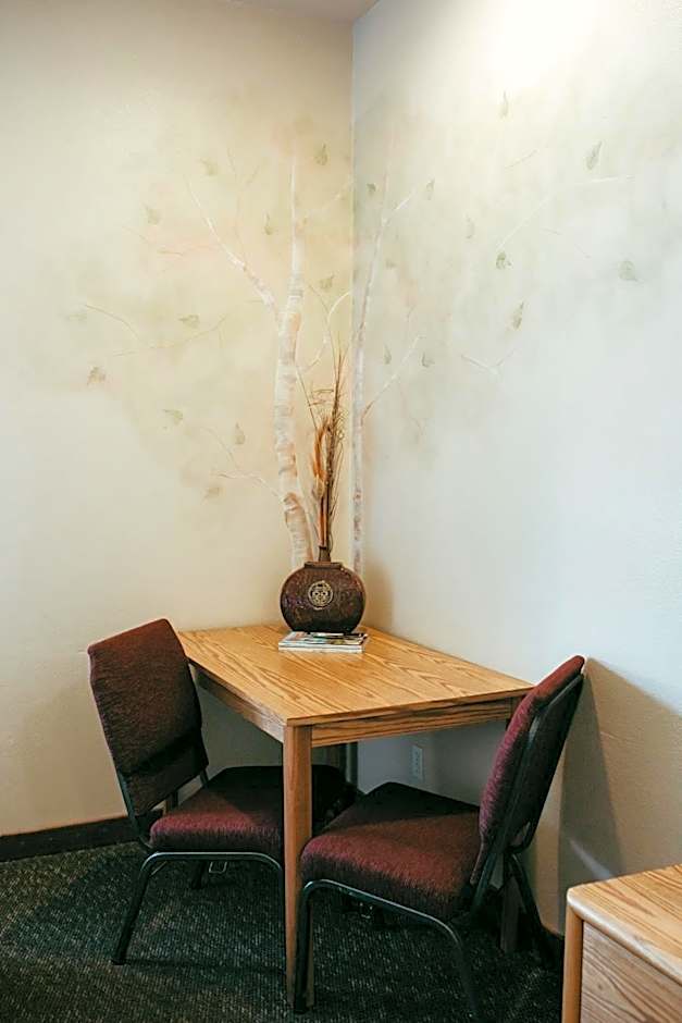 Carson City Plaza Hotel