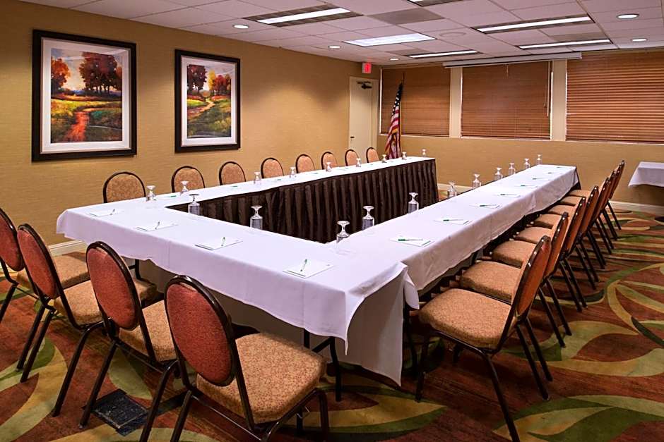 Holiday Inn Dublin - Pleasanton By IHG