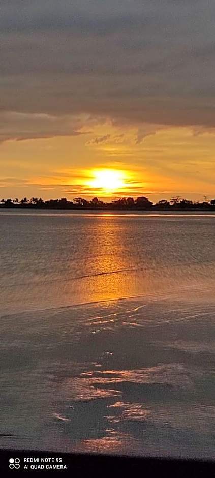 Villa Dalam laut 530