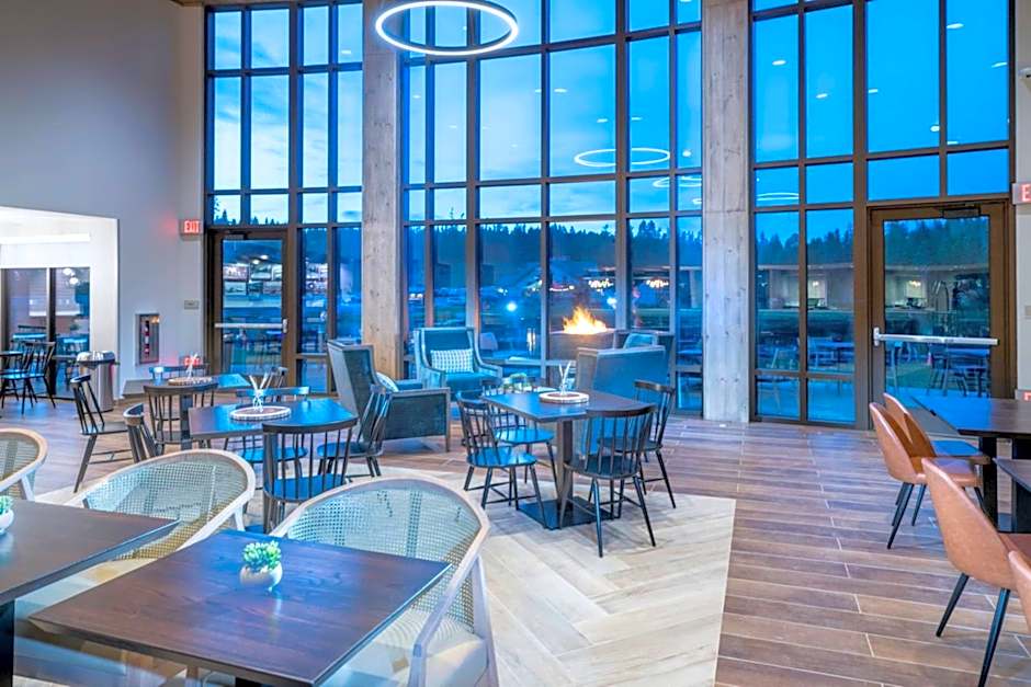 SpringHill Suites by Marriott Island Park Yellowstone