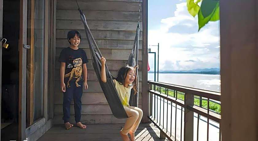 Suneta Hostel Chiangkhan