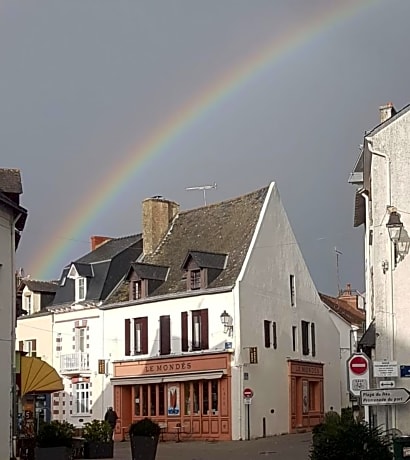 Le Mondes