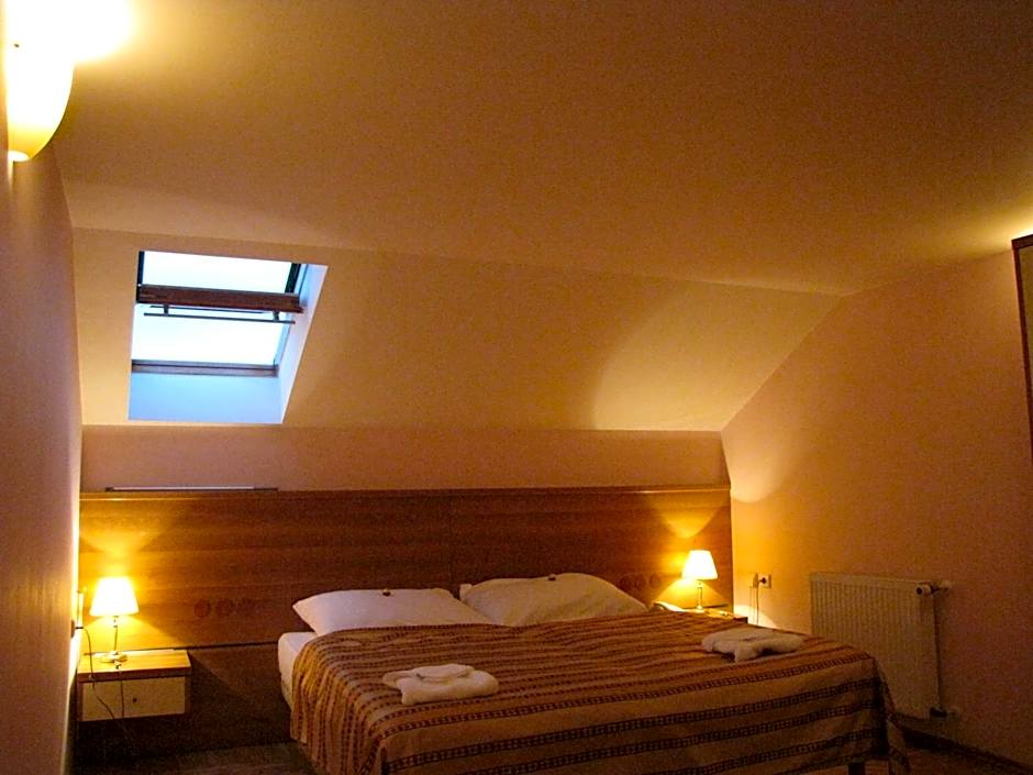 Residence Select