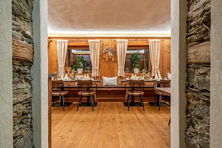 Der Ortnerhof - Hotel & Reiterhof