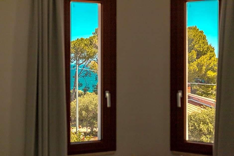 Hotel Baia Del Capitano