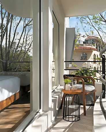 Premium Queen Room with Two Queen Beds and Balcony