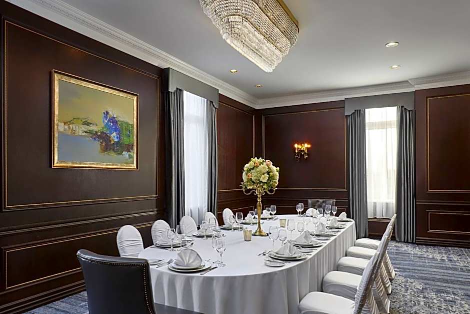 The Hotel Saskatchewan, Autograph Collection by Marriott