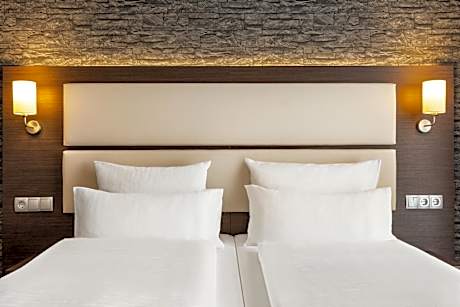 Comfort Twin Room
