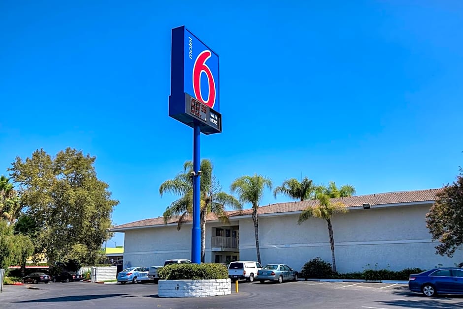 Motel 6-Rowland Heights, CA - Los Angeles - Pomona